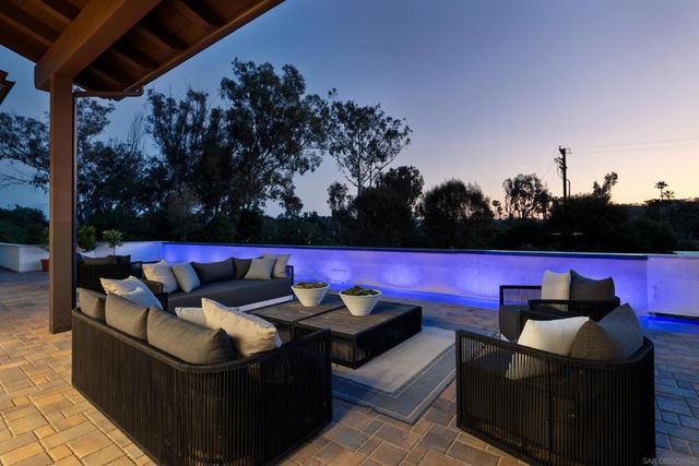 5758 60 Las Palomas, Rancho Santa Fe, CA 92067