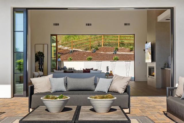 5758 60 Las Palomas, Rancho Santa Fe, CA 92067