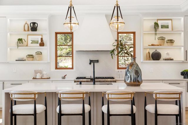 5758 60 Las Palomas, Rancho Santa Fe, CA 92067