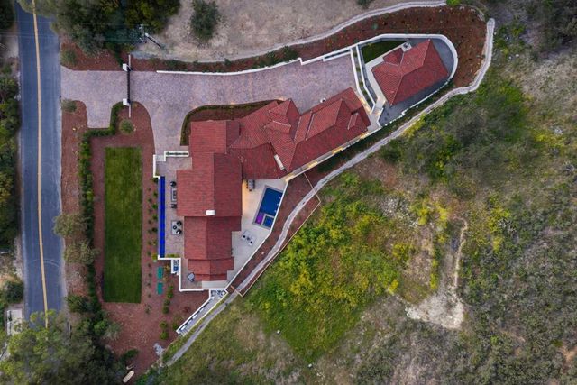 5758 60 Las Palomas, Rancho Santa Fe, CA 92067