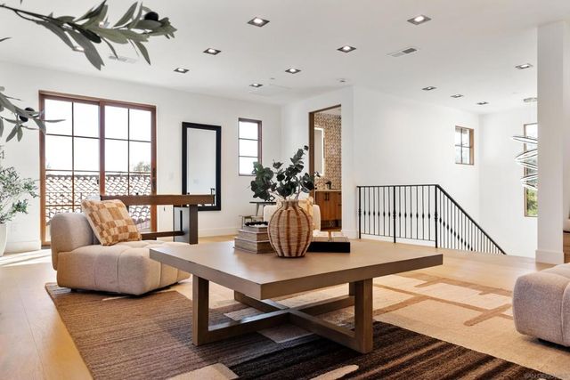 5758 60 Las Palomas, Rancho Santa Fe, CA 92067