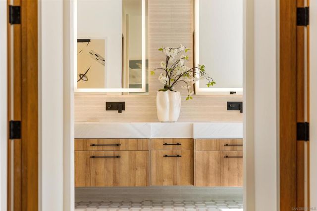 5758 60 Las Palomas, Rancho Santa Fe, CA 92067