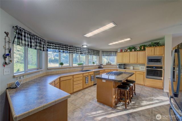 1220 Morrison Road, South Bend, WA 98596