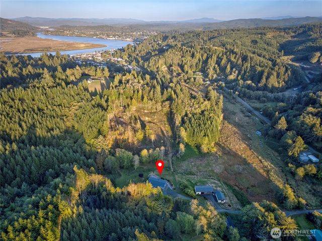 1220 Morrison Road, South Bend, WA 98596