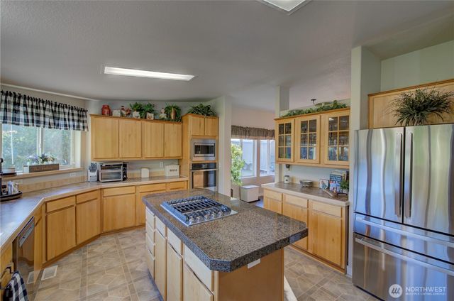 1220 Morrison Road, South Bend, WA 98596