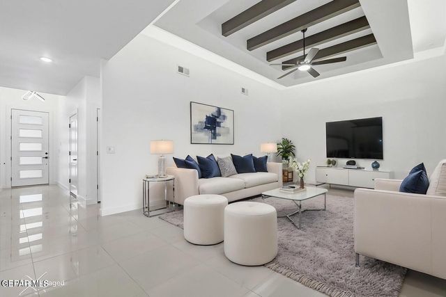 937 ADA Lane, El Paso, TX 79932