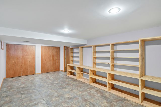 1405 Surrey Lane, Algonquin, IL 60102