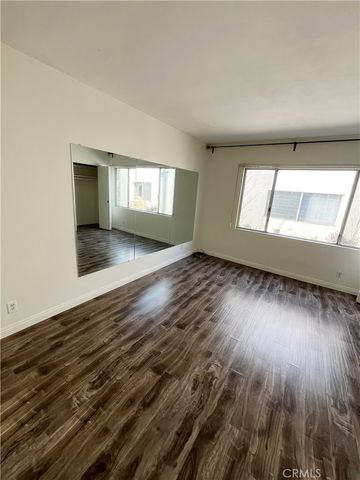837 S Windsor Boulevard 7, Los Angeles, CA 90005