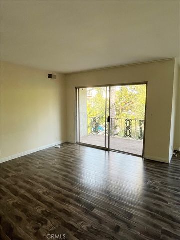 837 S Windsor Boulevard 7, Los Angeles, CA 90005