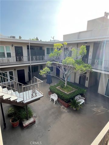 837 S Windsor Boulevard 7, Los Angeles, CA 90005