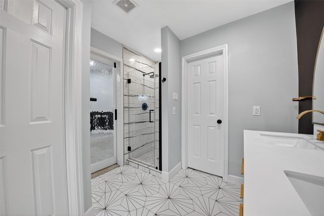 17002 Analisa Circle, Houston, TX 77084