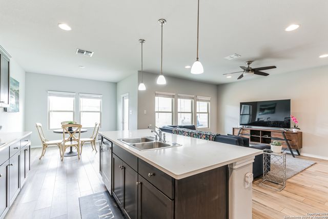 14476 GUNSIGHT PASS, San Antonio, TX 78253