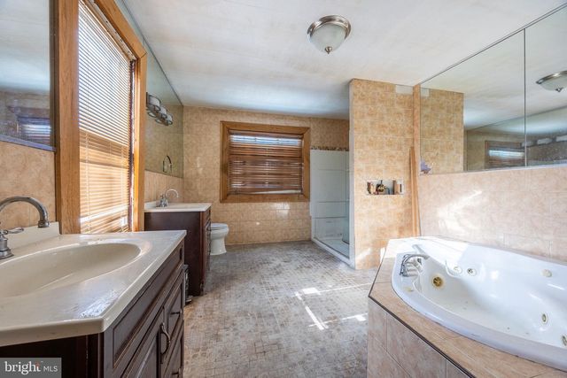 217 SHARON AVE, Sharon Hill, PA 19079