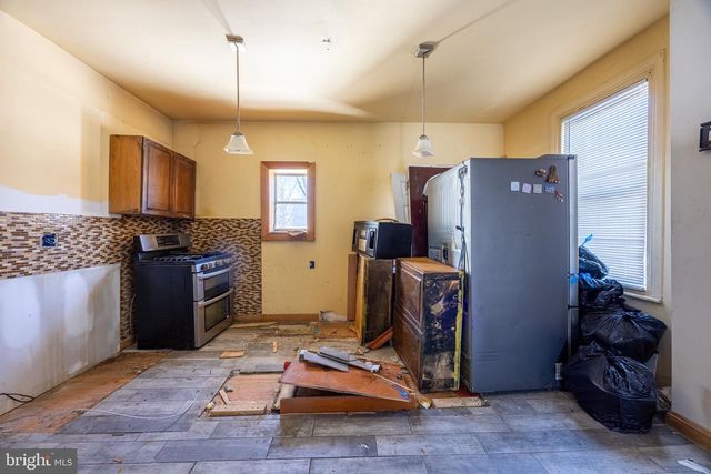 217 SHARON AVE, Sharon Hill, PA 19079