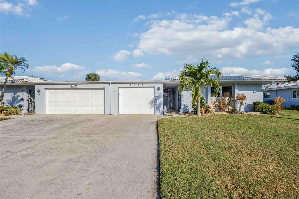 3713 SOMERVILLE DRIVE 1512, Sarasota, FL 34232