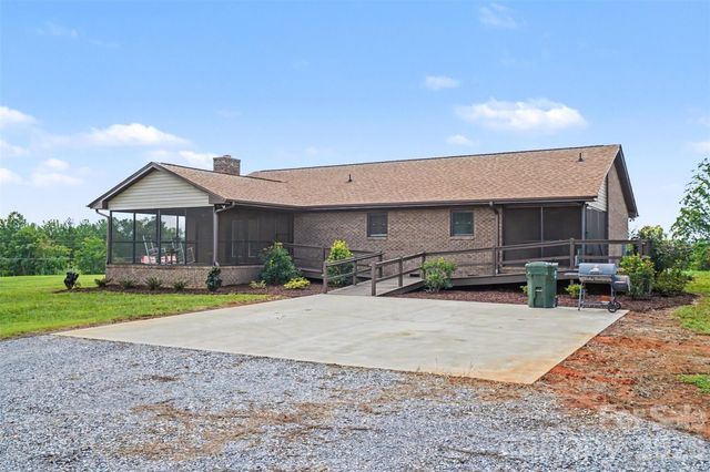 658 Hicks Hill Road, Lawndale, NC 28090