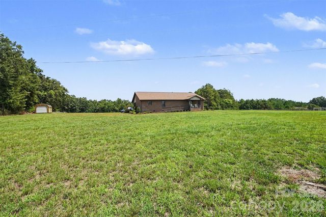 658 Hicks Hill Road, Lawndale, NC 28090