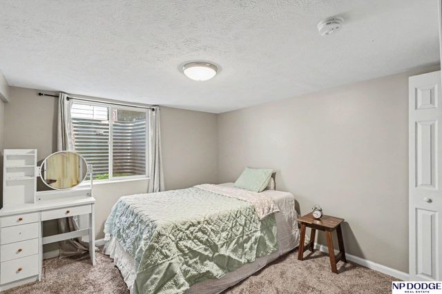 3425 N 68 Street, Lincoln, NE 68507