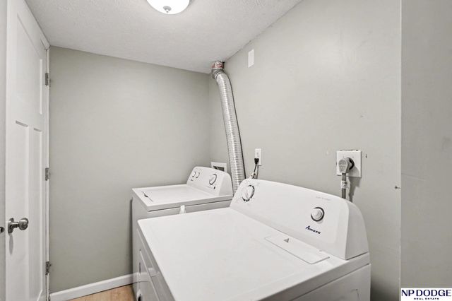 3425 N 68 Street, Lincoln, NE 68507
