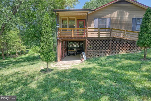 110 PATRICK HENRY DR, Louisa, VA 23093