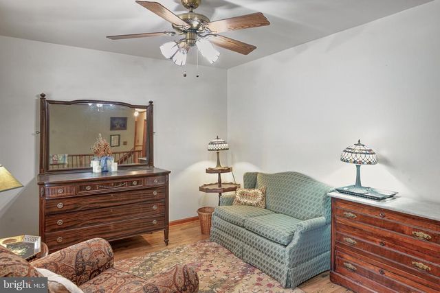 110 PATRICK HENRY DR, Louisa, VA 23093