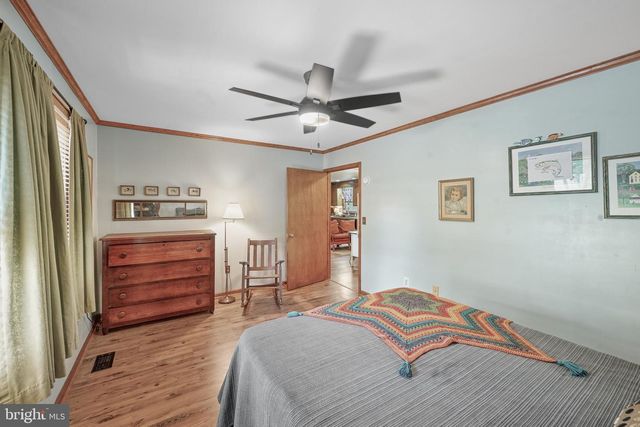 110 PATRICK HENRY DR, Louisa, VA 23093