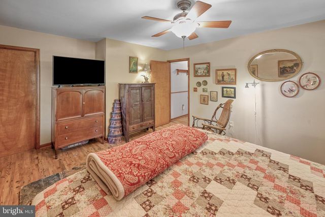 110 PATRICK HENRY DR, Louisa, VA 23093