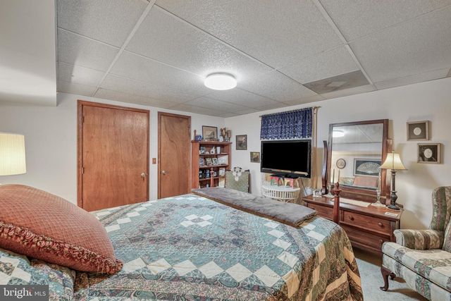 110 PATRICK HENRY DR, Louisa, VA 23093