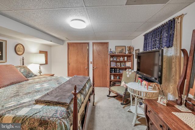 110 PATRICK HENRY DR, Louisa, VA 23093