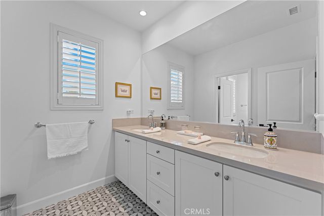 104 Quill, Irvine, CA 92620