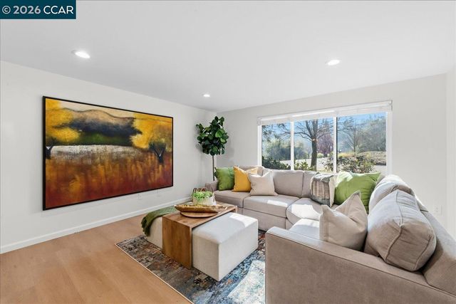 3001 Golden Rain Rd 3, Walnut Creek, CA 94595