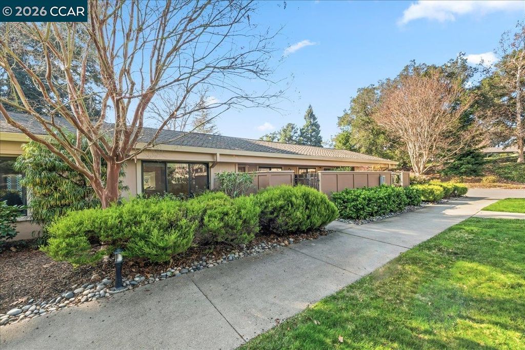 3001 Golden Rain Rd 3, Walnut Creek, CA 94595