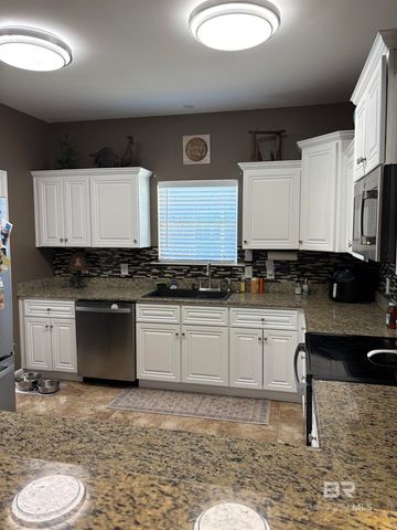 6111 Albray Drive, Gulf Shores, AL 36542