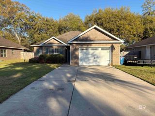 6111 Albray Drive, Gulf Shores, AL 36542