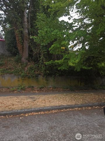 809 26th Avenue E, Seattle, WA 98112