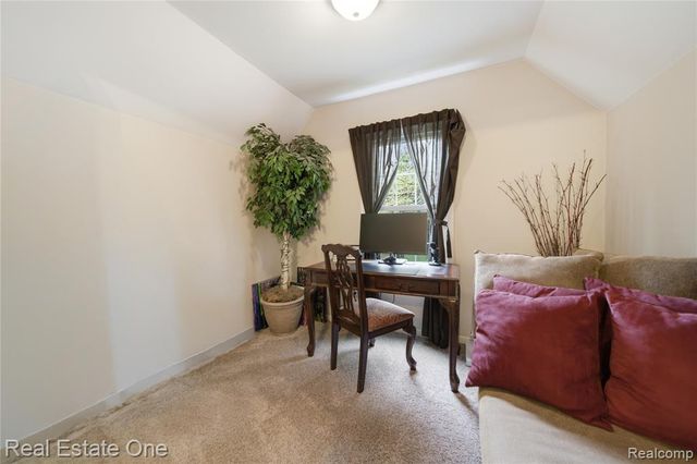 5361 Universe Avenue, Howell, MI 48843