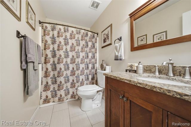 5361 Universe Avenue, Howell, MI 48843