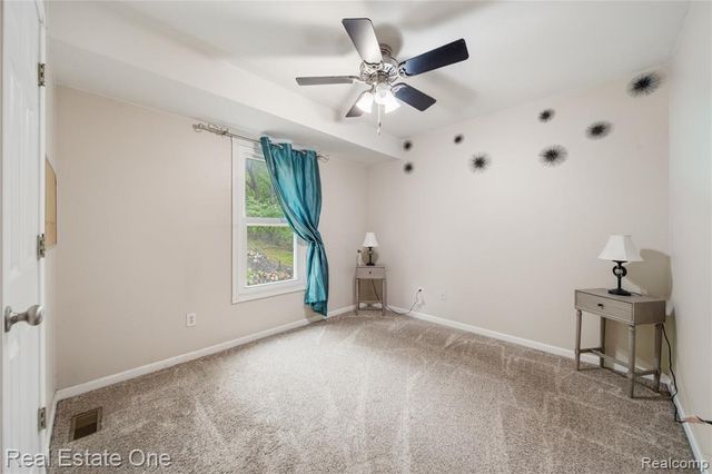 5361 Universe Avenue, Howell, MI 48843