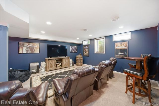 5361 Universe Avenue, Howell, MI 48843