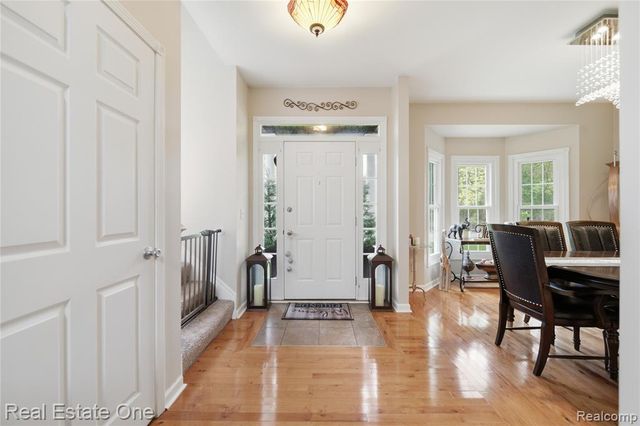 5361 Universe Avenue, Howell, MI 48843