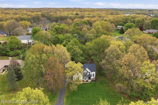 5361 Universe Avenue, Howell, MI 48843
