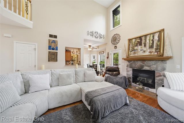 5361 Universe Avenue, Howell, MI 48843