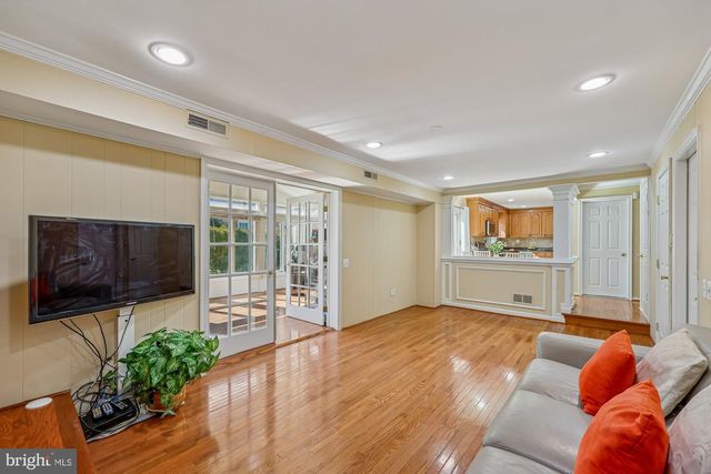 12608 LINCOLNSHIRE DR, Potomac, MD 20854