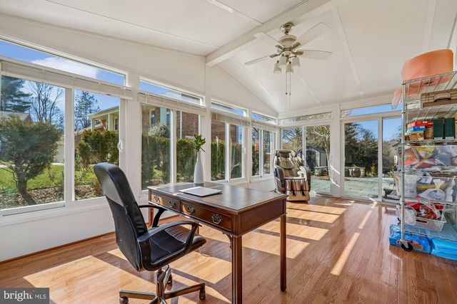 12608 LINCOLNSHIRE DR, Potomac, MD 20854