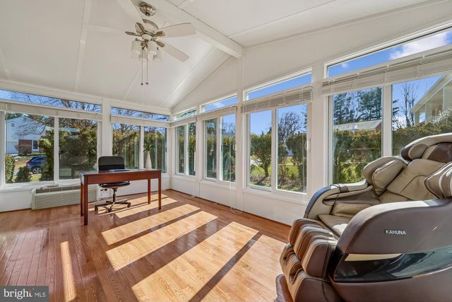 12608 LINCOLNSHIRE DR, Potomac, MD 20854