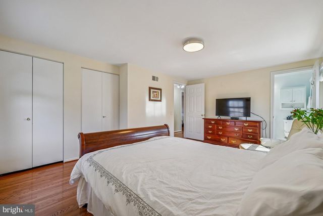 12608 LINCOLNSHIRE DR, Potomac, MD 20854