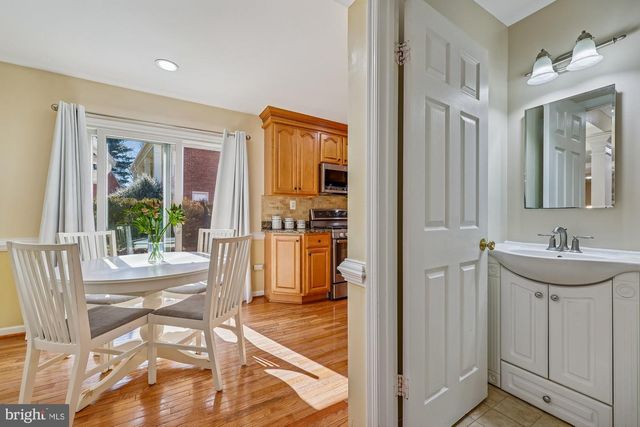 12608 LINCOLNSHIRE DR, Potomac, MD 20854