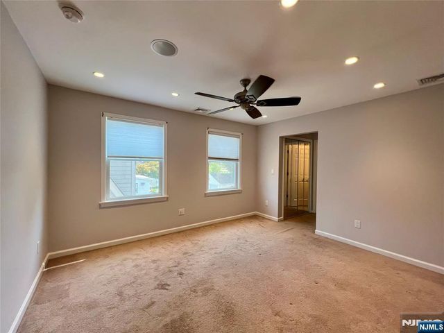 100 1st Avenue, Hawthorne, NJ 07506