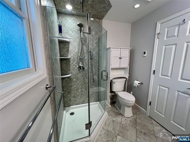 100 1st Avenue, Hawthorne, NJ 07506