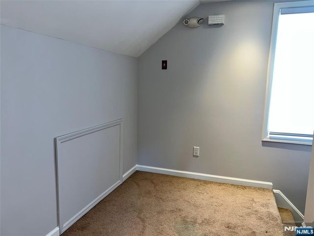100 1st Avenue, Hawthorne, NJ 07506
